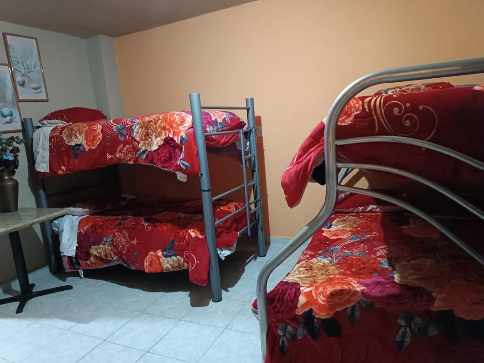 Hospedaje Barato Mi Casita De Colores 티후아나 외부 사진