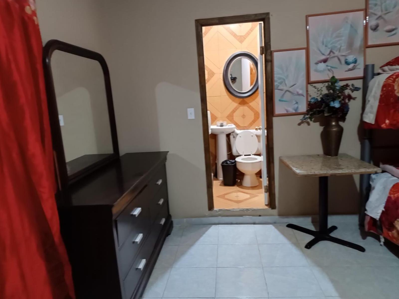 Hospedaje Barato Mi Casita De Colores 티후아나 외부 사진