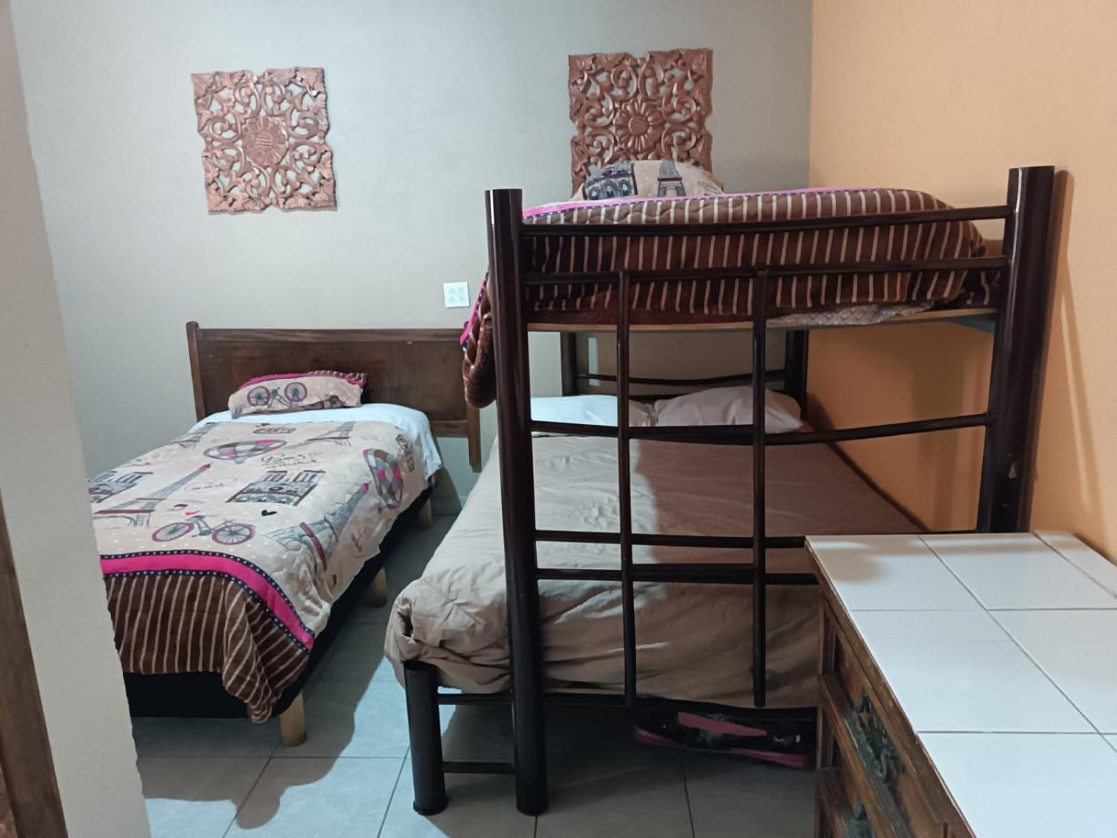 Hospedaje Barato Mi Casita De Colores 티후아나 외부 사진