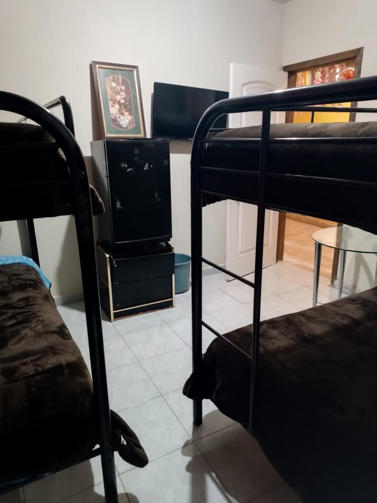 Hospedaje Barato Mi Casita De Colores 티후아나 외부 사진