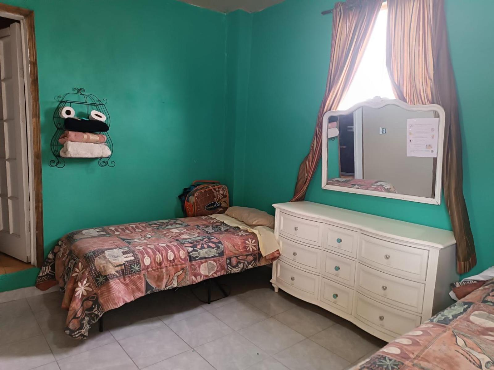 Hospedaje Barato Mi Casita De Colores 티후아나 외부 사진